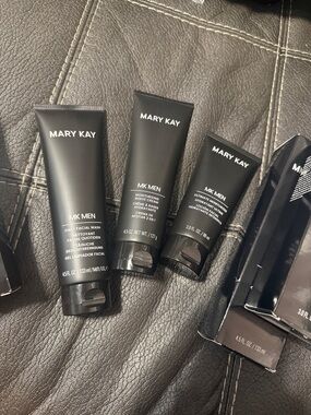 Mary Kay MK Men skin care regimen Trio - Shave Cream, Facial Wash & Moisturizer